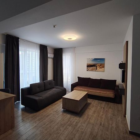 Năvodari Apartament Ella C&C Residence מראה חיצוני תמונה