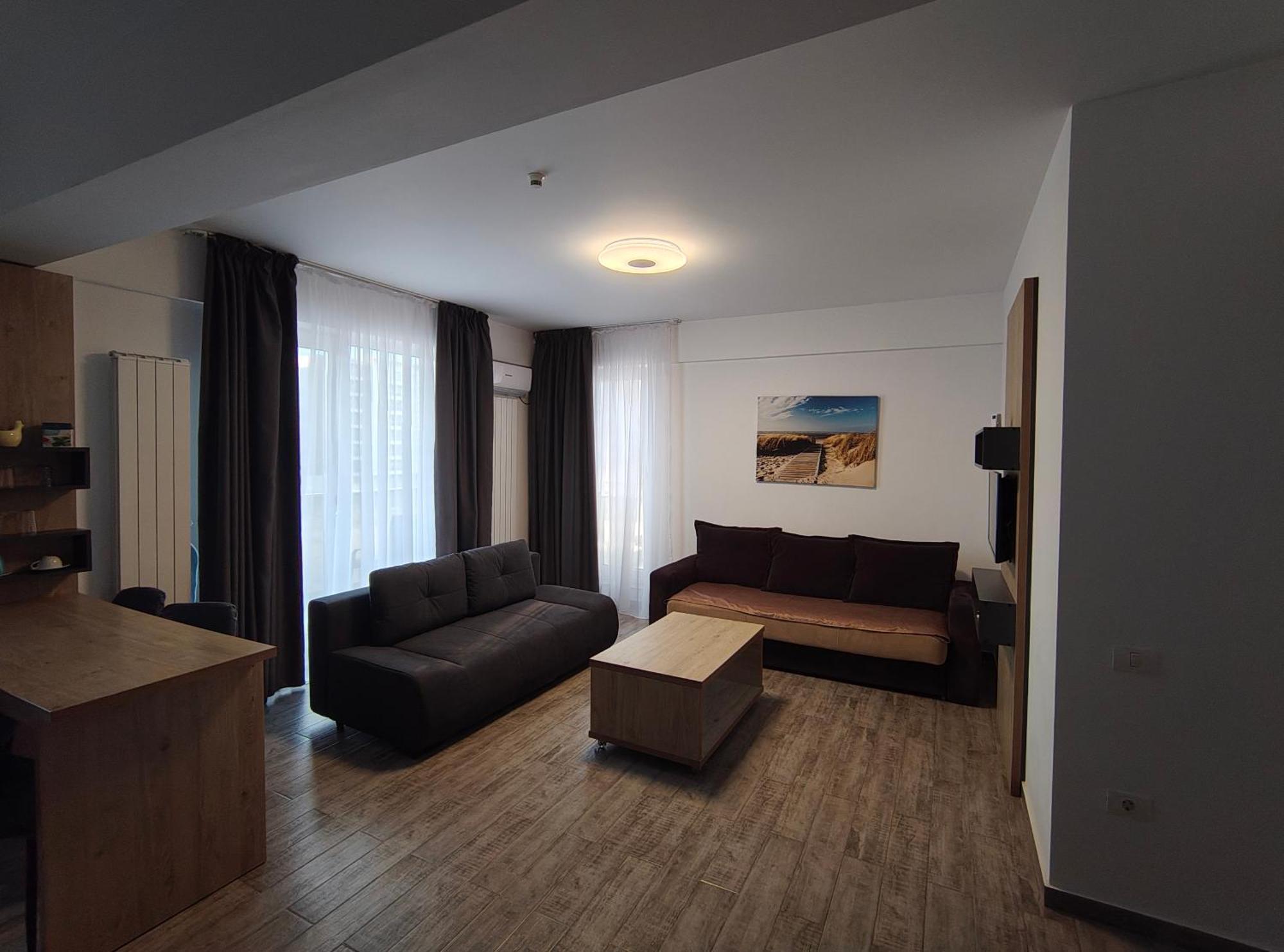 Năvodari Apartament Ella C&C Residence מראה חיצוני תמונה