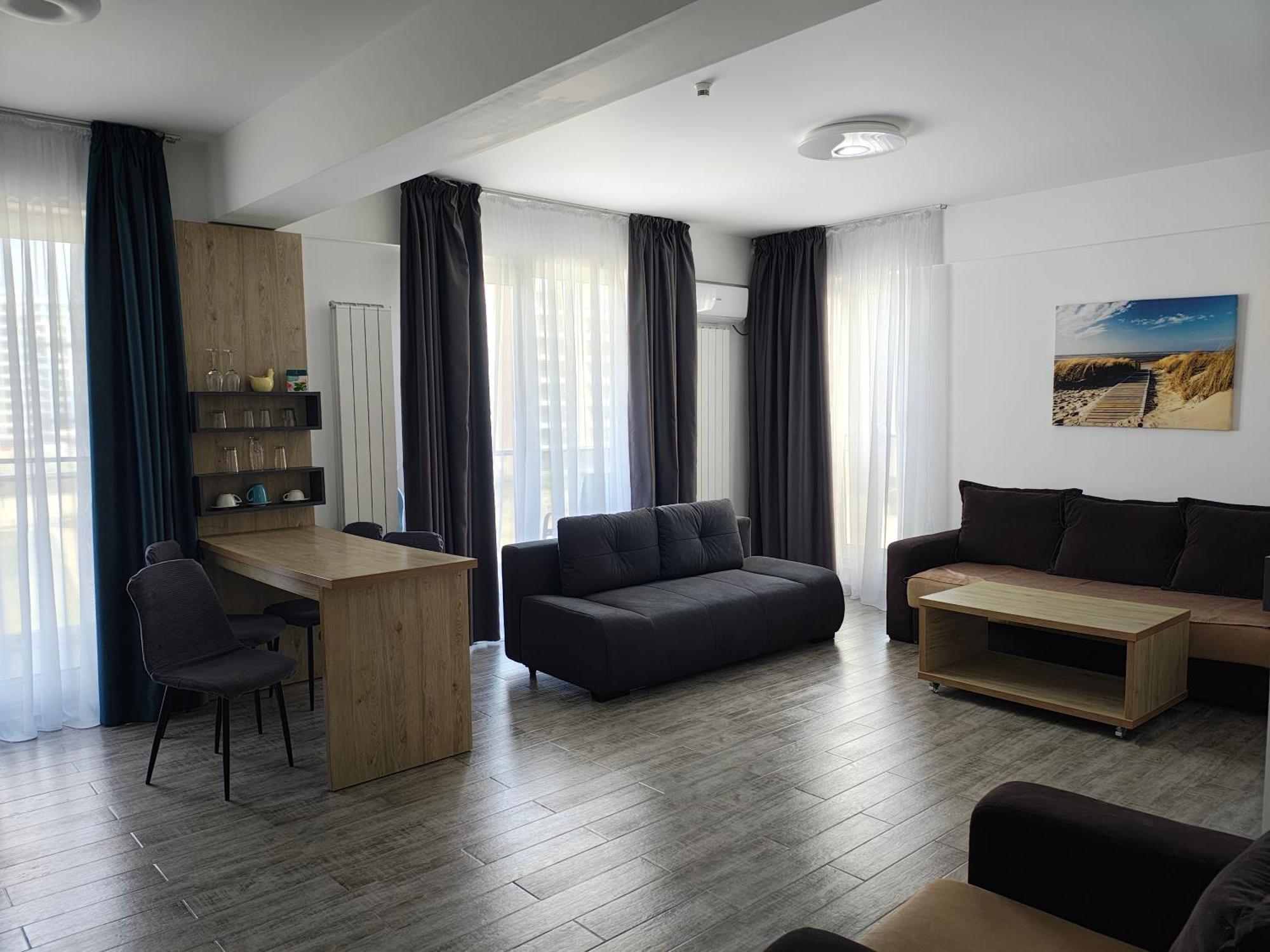 Năvodari Apartament Ella C&C Residence מראה חיצוני תמונה