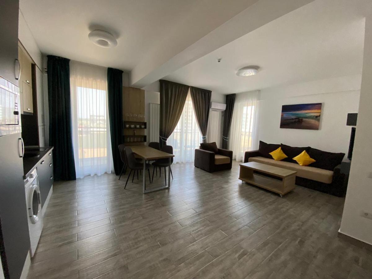 Năvodari Apartament Ella C&C Residence מראה חיצוני תמונה